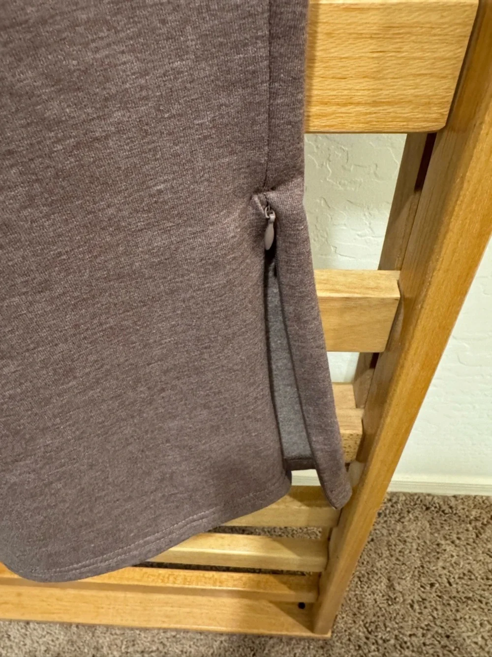 K-Swiss Heathered Brown Pullover wide leg Sweatpants with zipper ankles. Soft - Picture 7 of 9